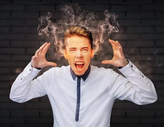 الميجرينا أو الشقيقة - صداع نصفي نابض